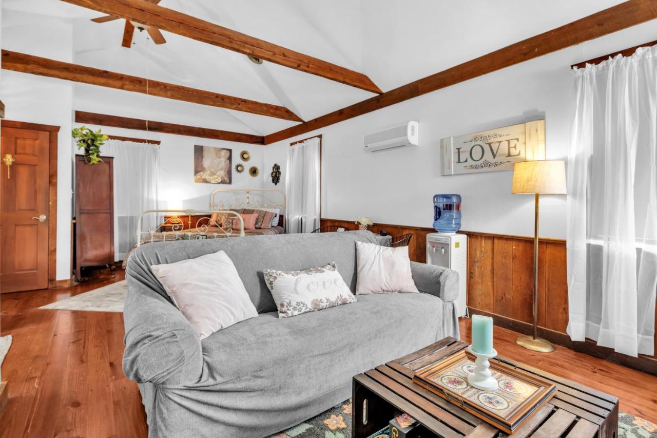Osceola Mill Dining & Lodging Steeles Tavern Екстер'єр фото