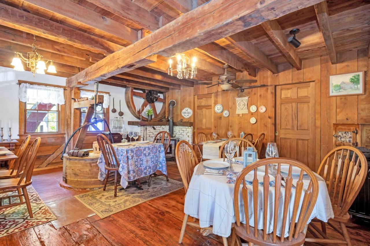 Osceola Mill Dining & Lodging Steeles Tavern Екстер'єр фото