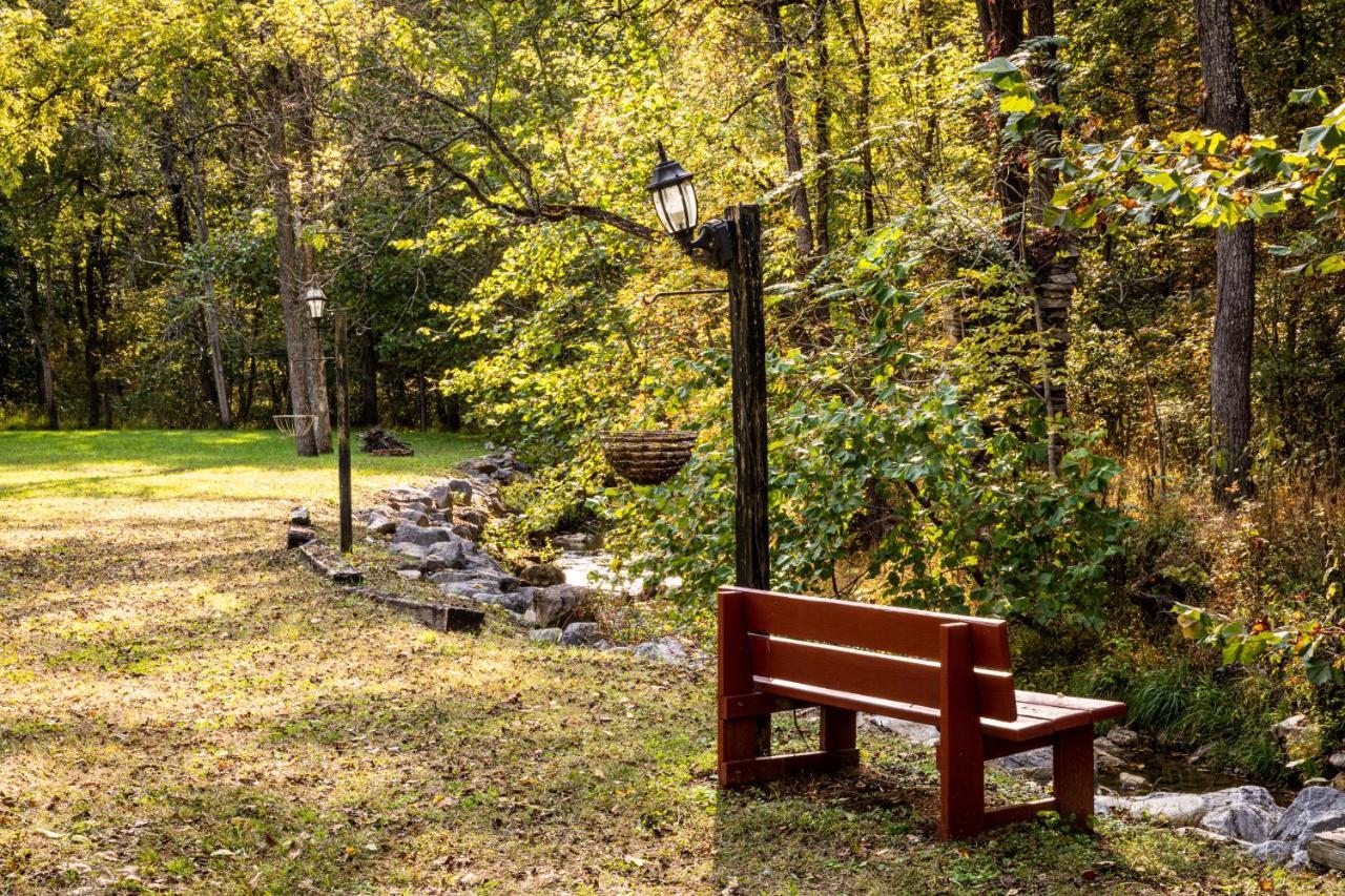 Osceola Mill Dining & Lodging Steeles Tavern Екстер'єр фото